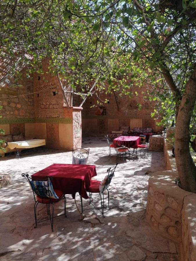 Riad Atlas Berbere Boumalne Buitenkant foto
