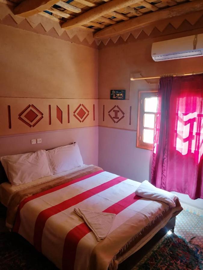 Riad Atlas Berbere Boumalne Buitenkant foto