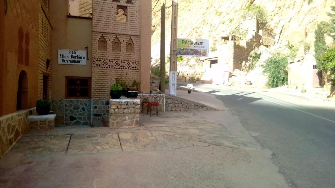 Riad Atlas Berbere Boumalne Buitenkant foto