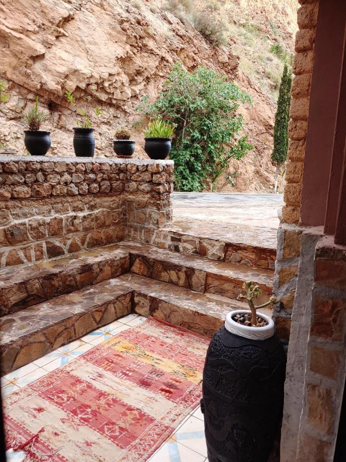 Riad Atlas Berbere Boumalne Buitenkant foto