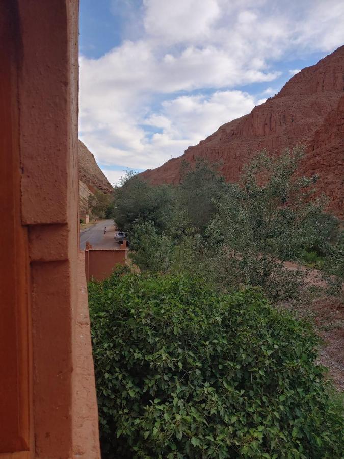 Riad Atlas Berbere Boumalne Buitenkant foto
