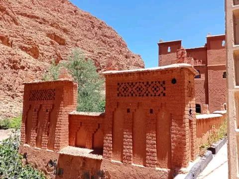 Riad Atlas Berbere Boumalne Buitenkant foto