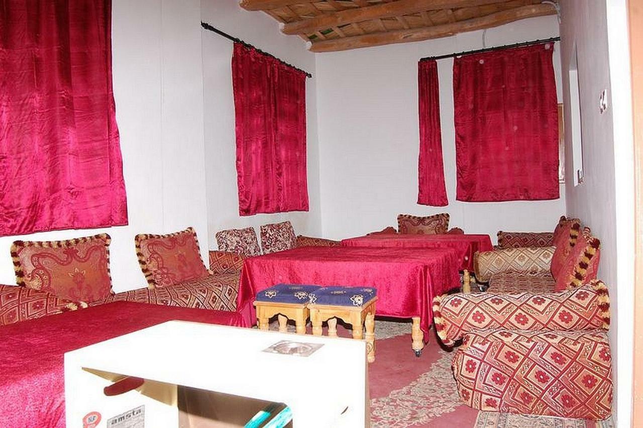 Riad Atlas Berbere Boumalne Buitenkant foto